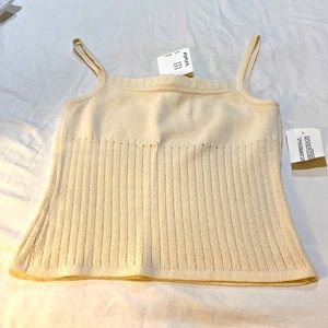 St. John crème cropped top, P, NWT